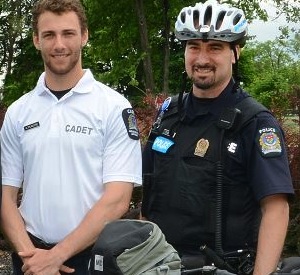 Les cadets policiers de retour pour servir les citoyens item-thumbnail