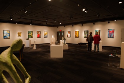 Recherche de bénévoles par les arts visuels pour la la galerie Renée-Blain.