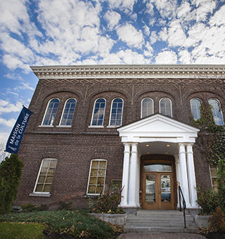 Reconnaissance pour la Maison de la culture de Longueuil item-thumbnail